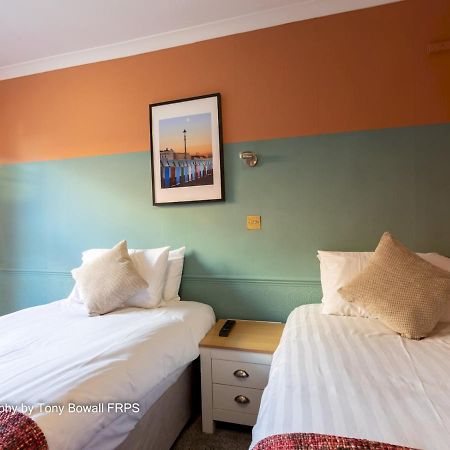 Pass The Keys Room 14 Twin The Blessed Elizabeth Boutique Suite Hove Esterno foto