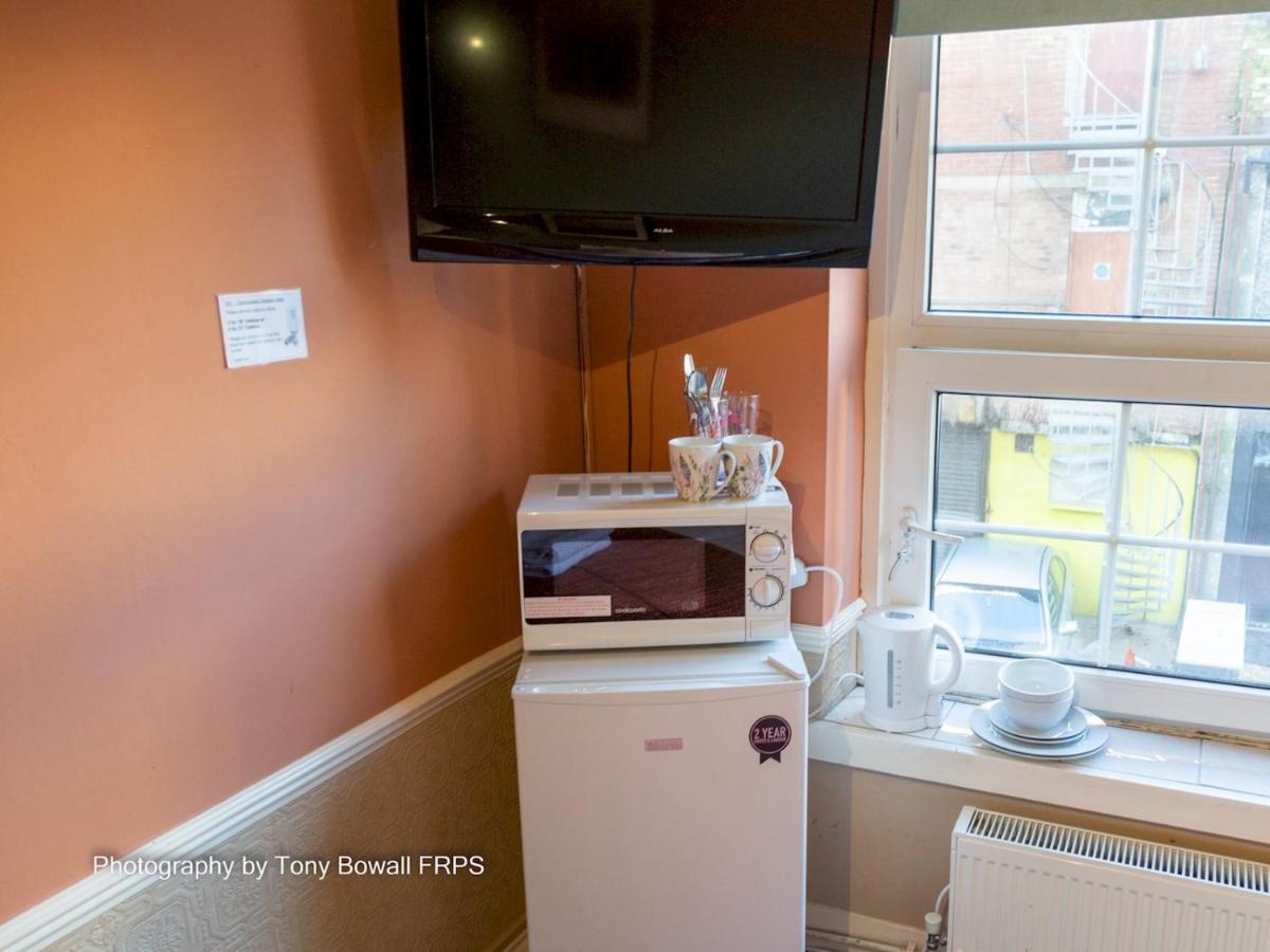 Pass The Keys Room 14 Twin The Blessed Elizabeth Boutique Suite Hove Esterno foto